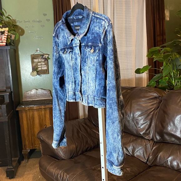 Rue21 denim jacket - Picture 4 of 10